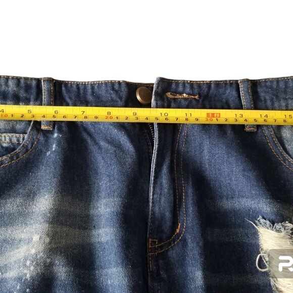 Mens distressed shorts - Picture 4 of 6